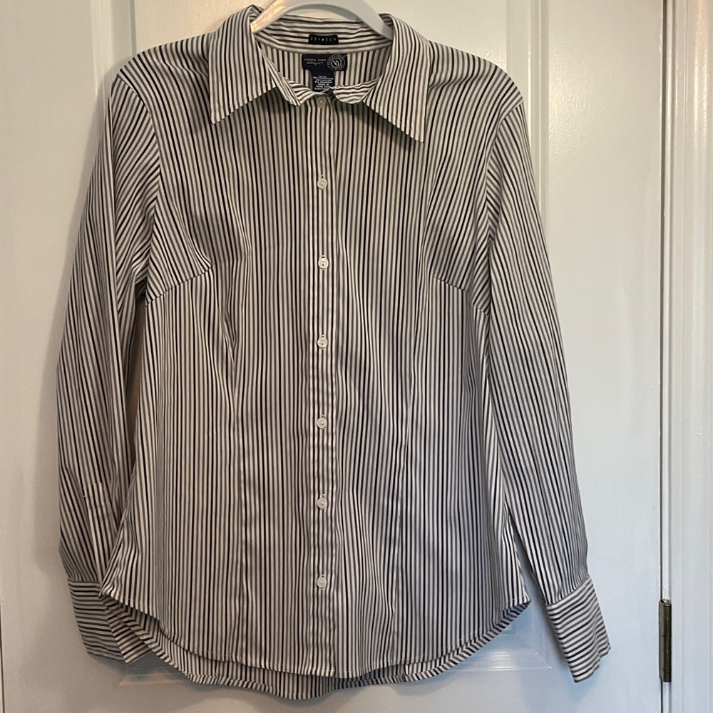 Venezia Jeans Gray and White striped dress shirt